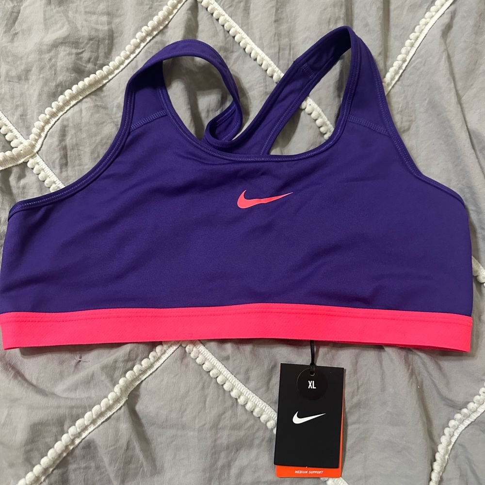 Nike sports bra. Size XL